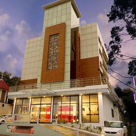 Hotel The Blooms Cochin Kochi Zewnętrze zdjęcie